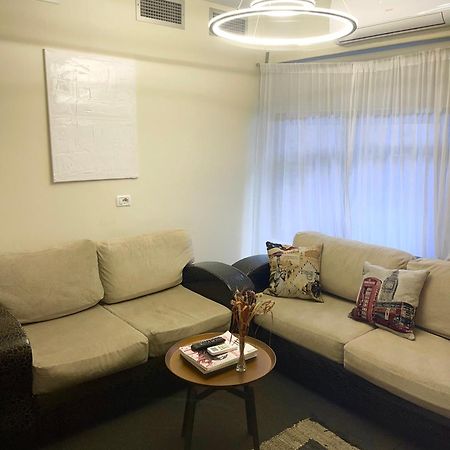 Citynest Apartments, 3-Minute Walk From The Skanderbeg Square Tirana Exteriör bild
