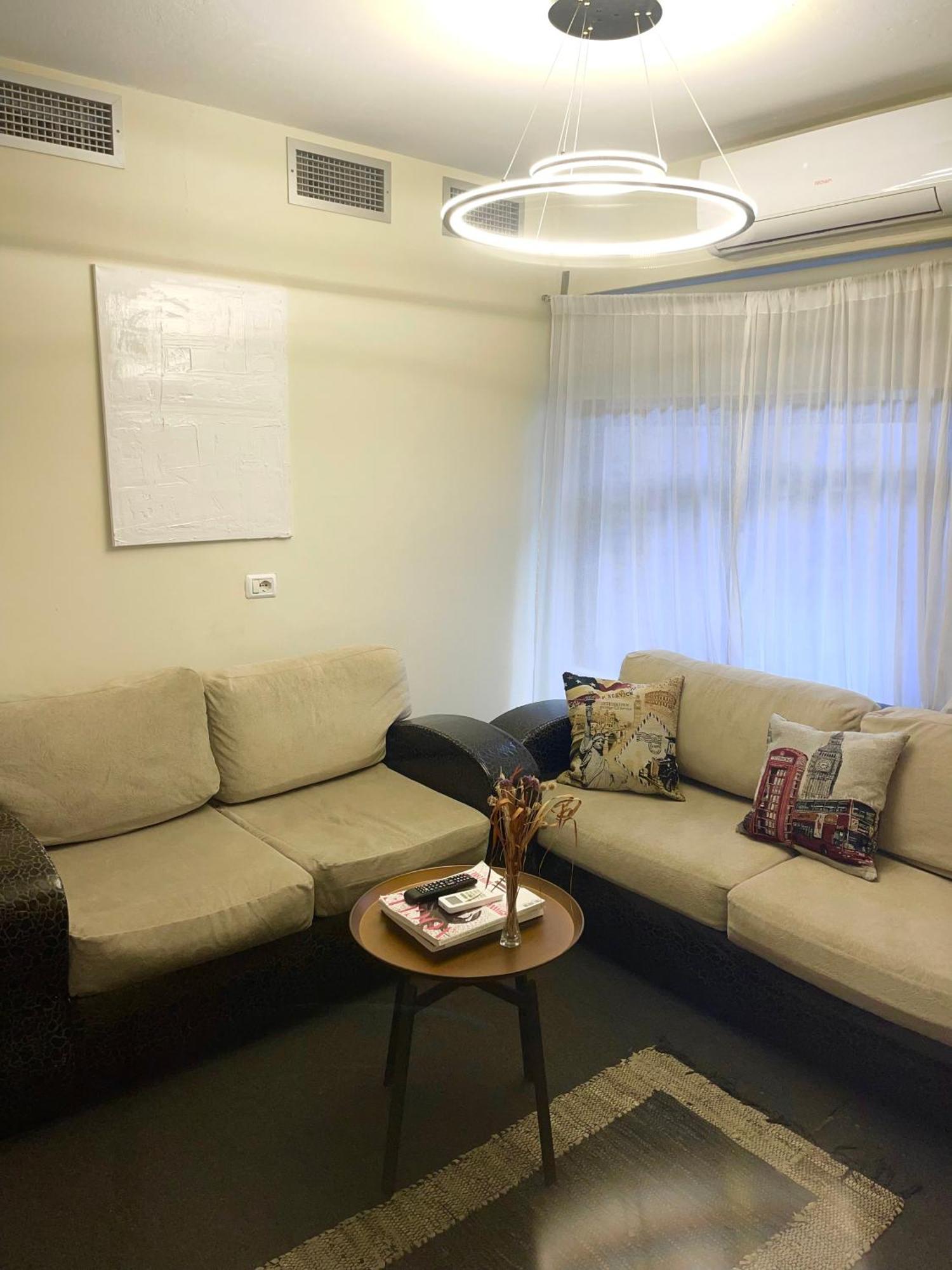 Citynest Apartments, 3-Minute Walk From The Skanderbeg Square Tirana Exteriör bild
